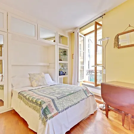 Panthéon Cosy Studio Apartamento París
